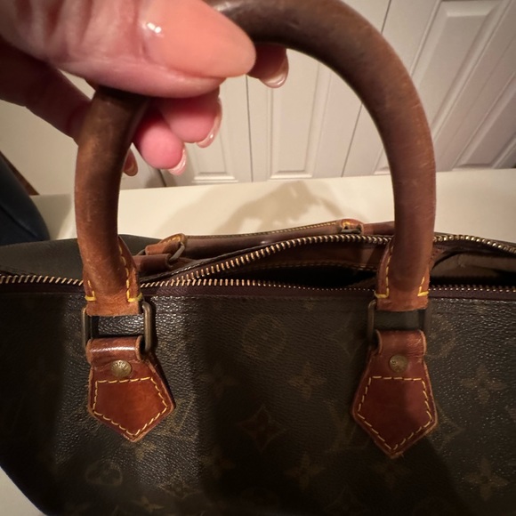 Louis Vuitton Speedy 30 - Picture 11 of 14
